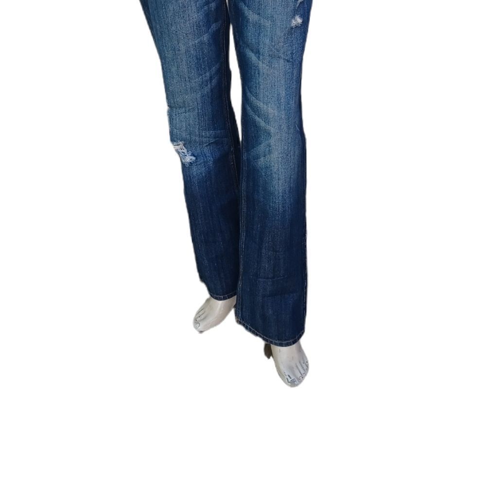 42057..Preowned Mossimo Supply Co. Boyfriend Jeans Size 7, W30" 30"Inseam 8"Rise