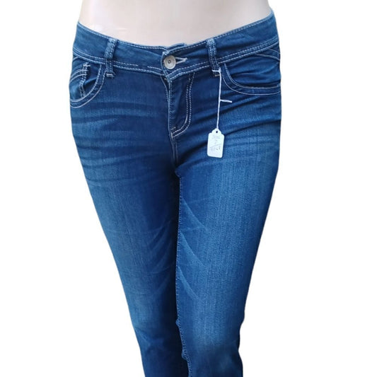 52687...Jolt Skinny Jeans Size 7, W31"  26"Inseam  8"Rise