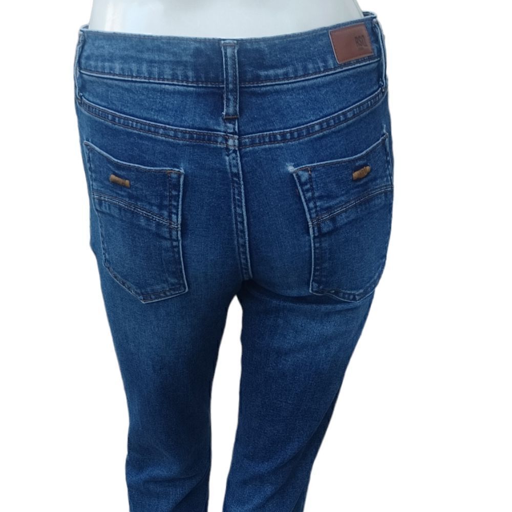 668434...RSQ Straight leg London Skinny Jeans Size 16JR, W26" 27"Inseam  9"Rise