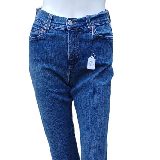 52971..Levi 512 Perfectly Slimming Jeans Size 8S