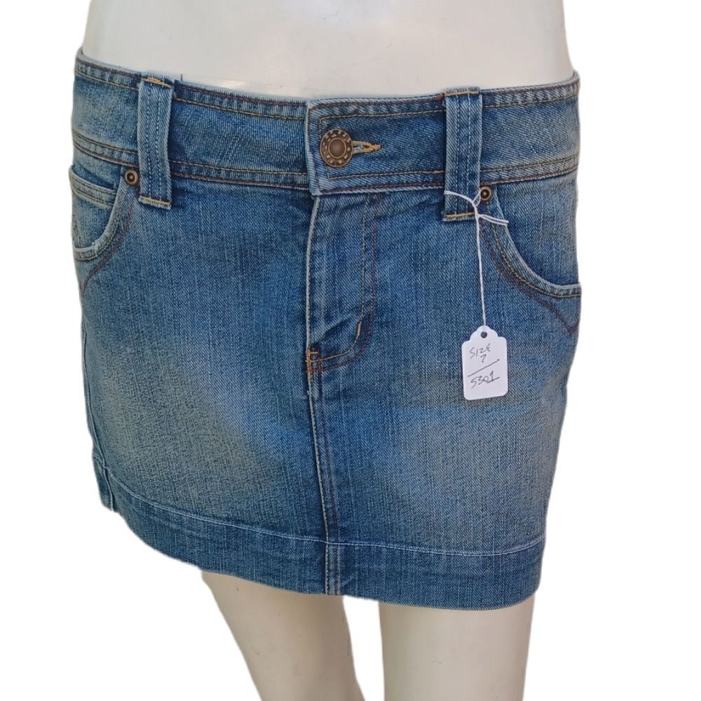 53017..SO Jeans Skirt Size 7