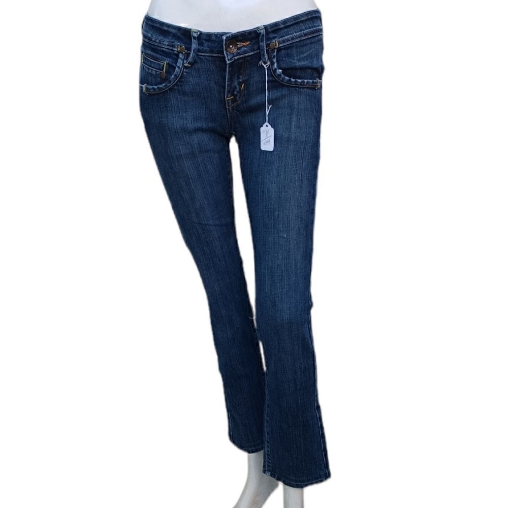 10497....MNG Straight leg Jeans Size 3