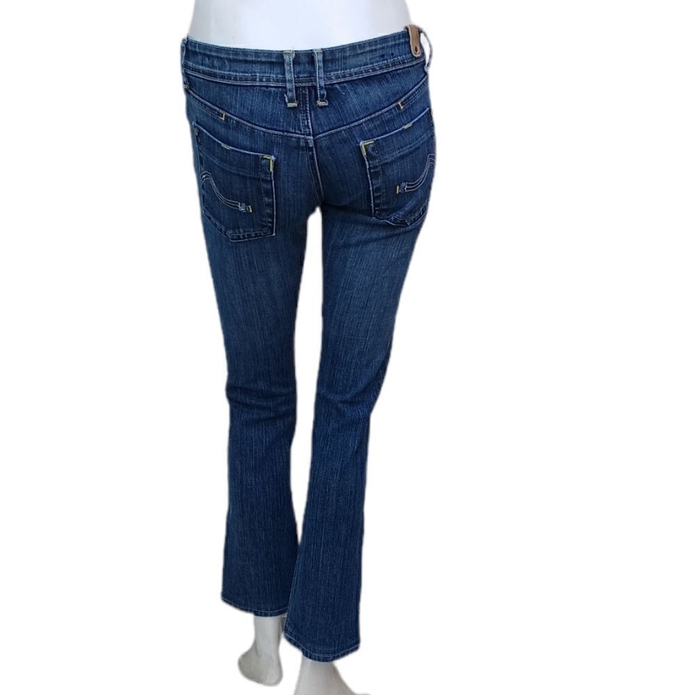 10497....MNG Straight leg Jeans Size 3