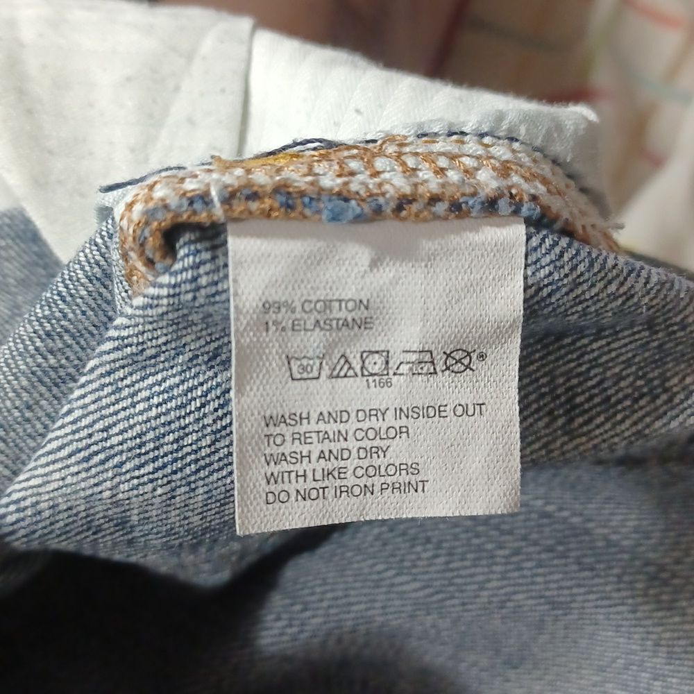 622817....Gap 1969 Skinny Jeans Size 27R, 7" Rise