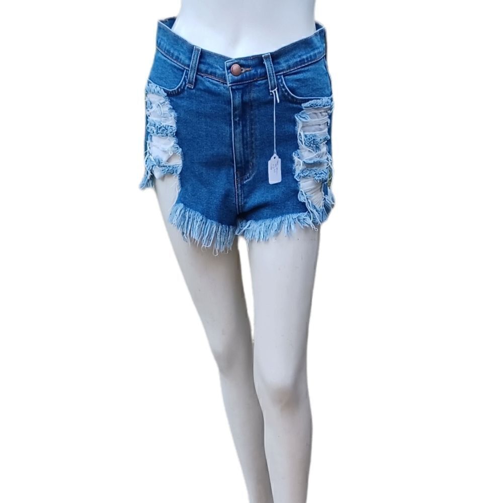 620848....GIA monae Jean Shorts Size M, W27" 11"Inseam 2"Rise