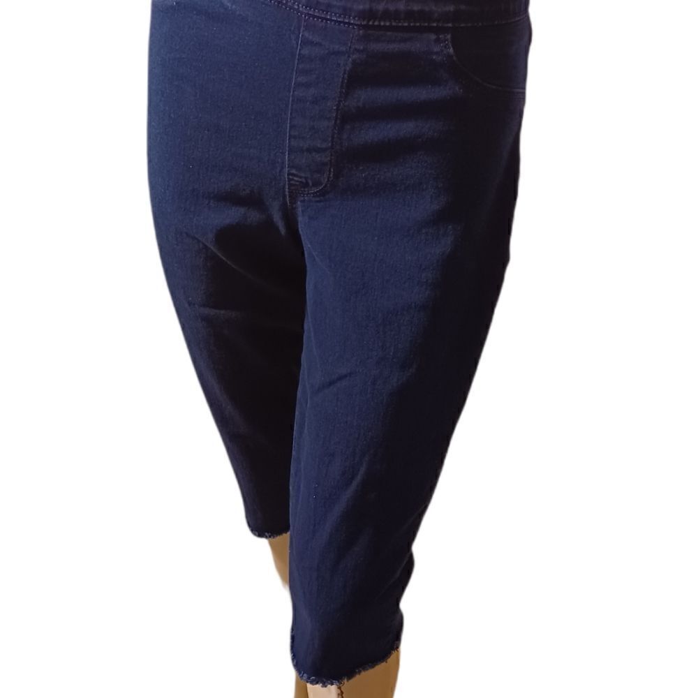 583747 Old Navy Super Skinny PullUp Jeans Size 32" Waist, 16"Inseam 10"Rise