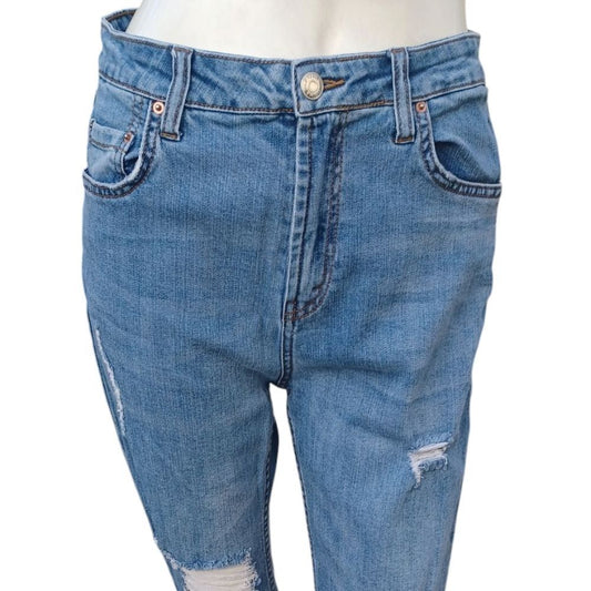 8146....Wild Fable Straight leg Jeans Size 4