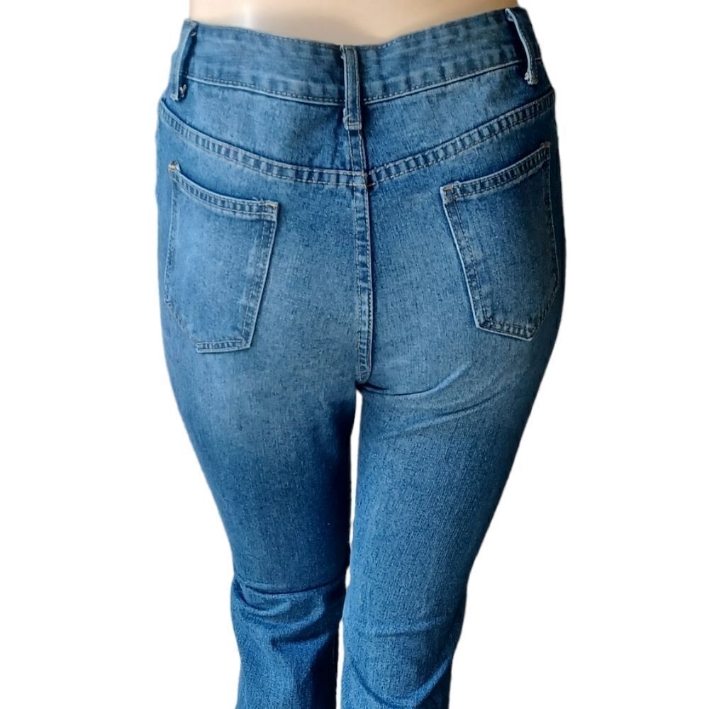 672544....Bootcut High Rise Jeans Size Large, 27" Inseam