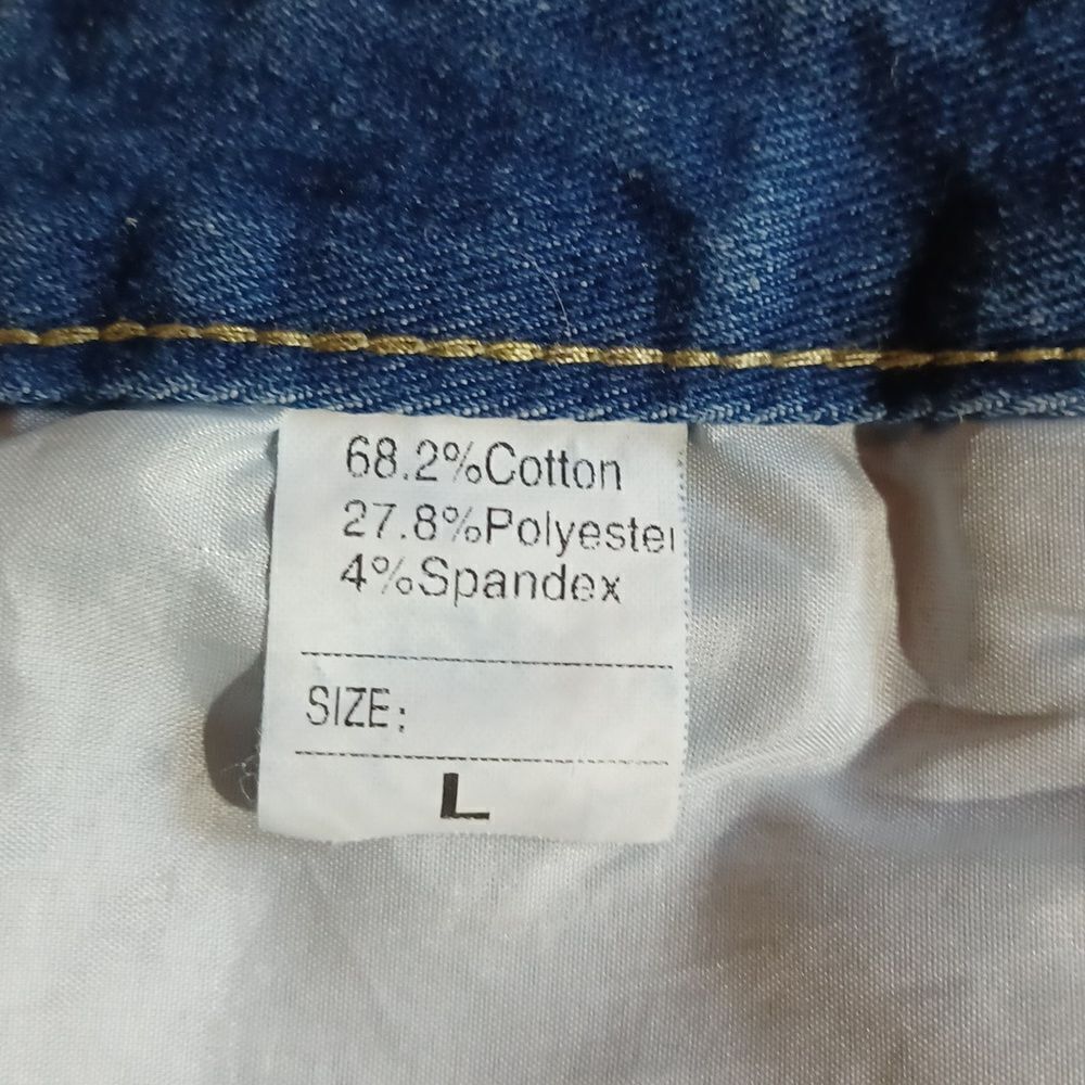 672544....Bootcut High Rise Jeans Size Large, 27" Inseam
