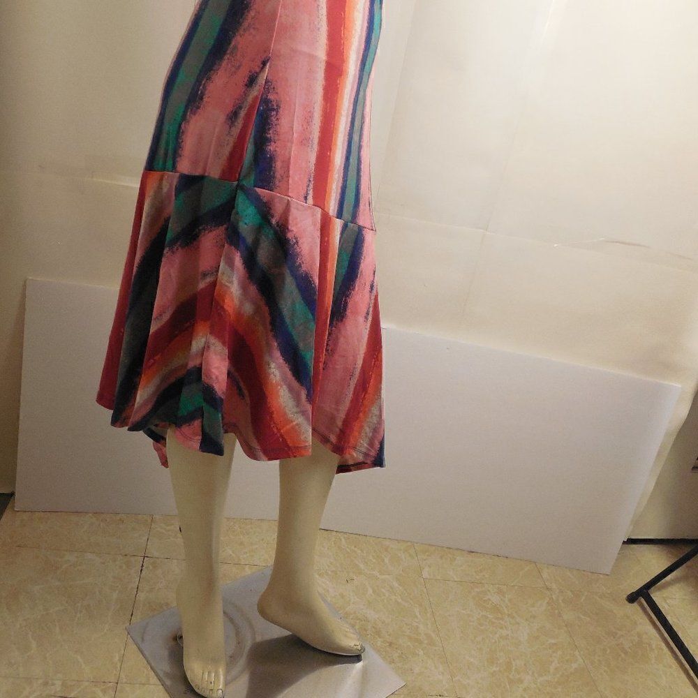 B31.....URBAN ROSE Juniors Printed Midi Skirt