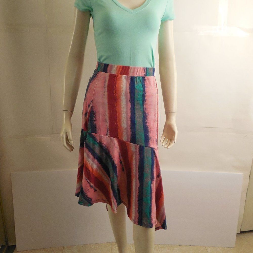 B31.....URBAN ROSE Juniors Printed Midi Skirt