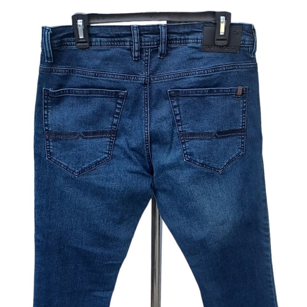 691147....Buffalo David Straight leg Jeans 32X32