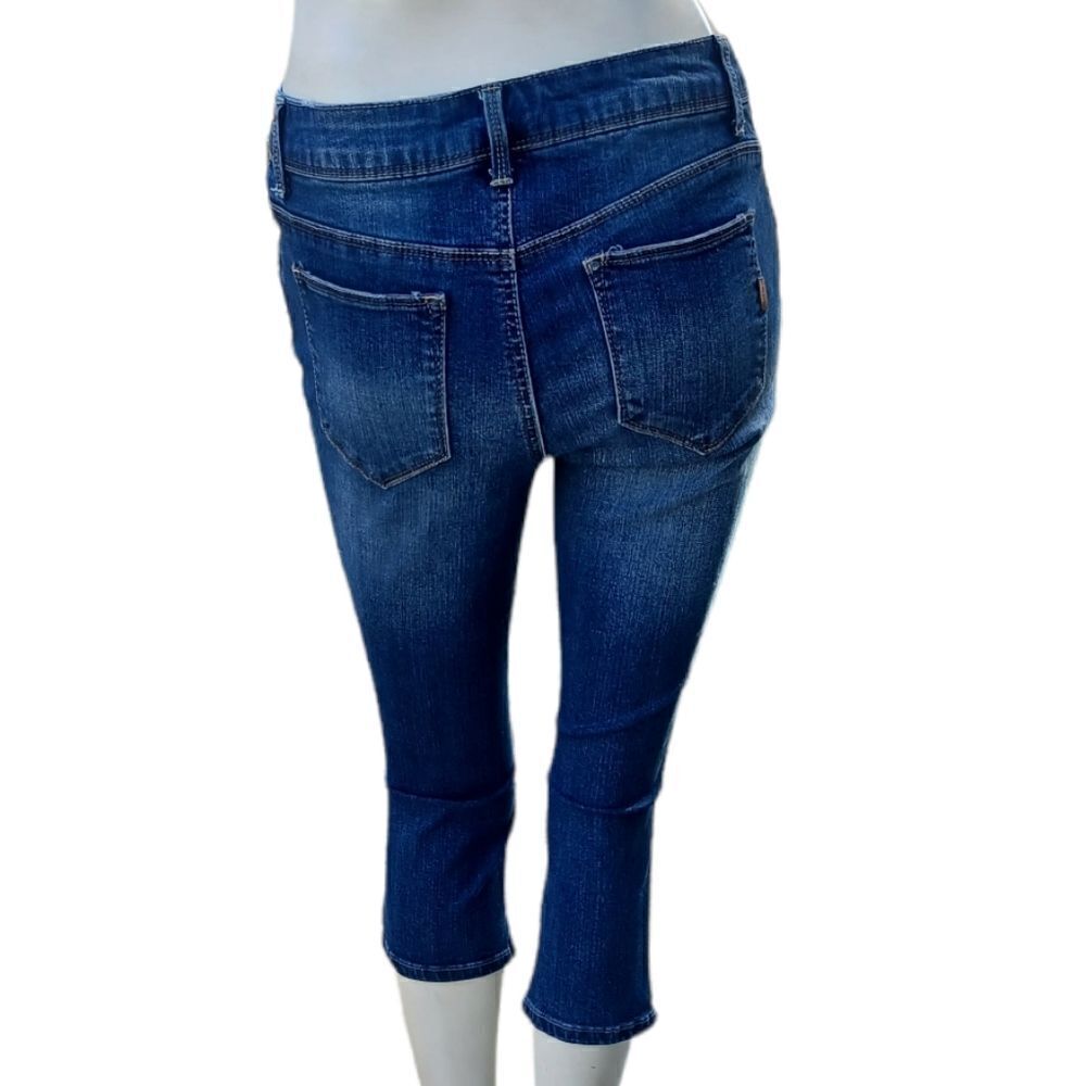 579625...1822 Denim Crop Jeans Size 6, W30", 18" Inseam, 8 1/2"Rise
