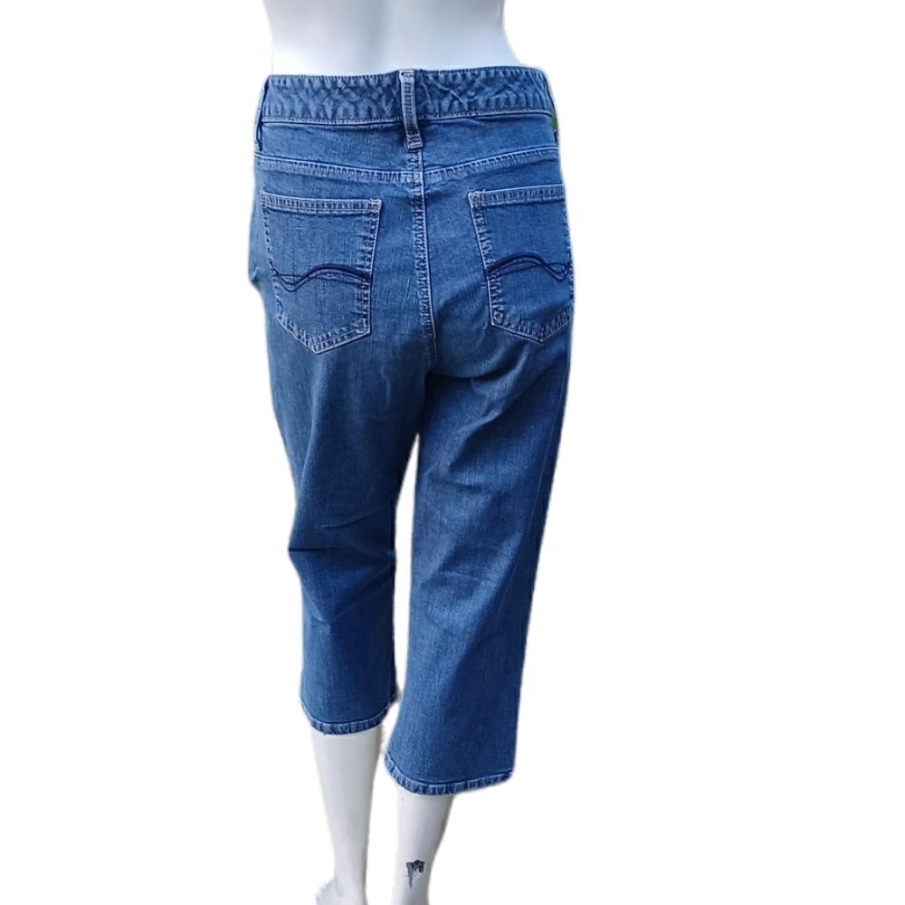 417713.....Lee Crop Jeans Size 12M, W29" 18"Inseam 9"Rise