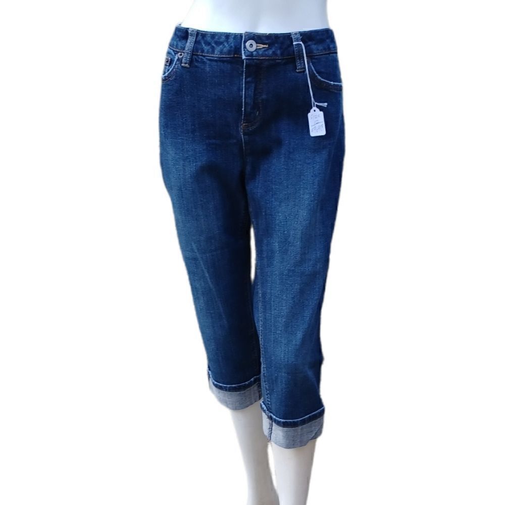 59699.....Liz&Co. Petite Stretch Crop Jeans Size 12