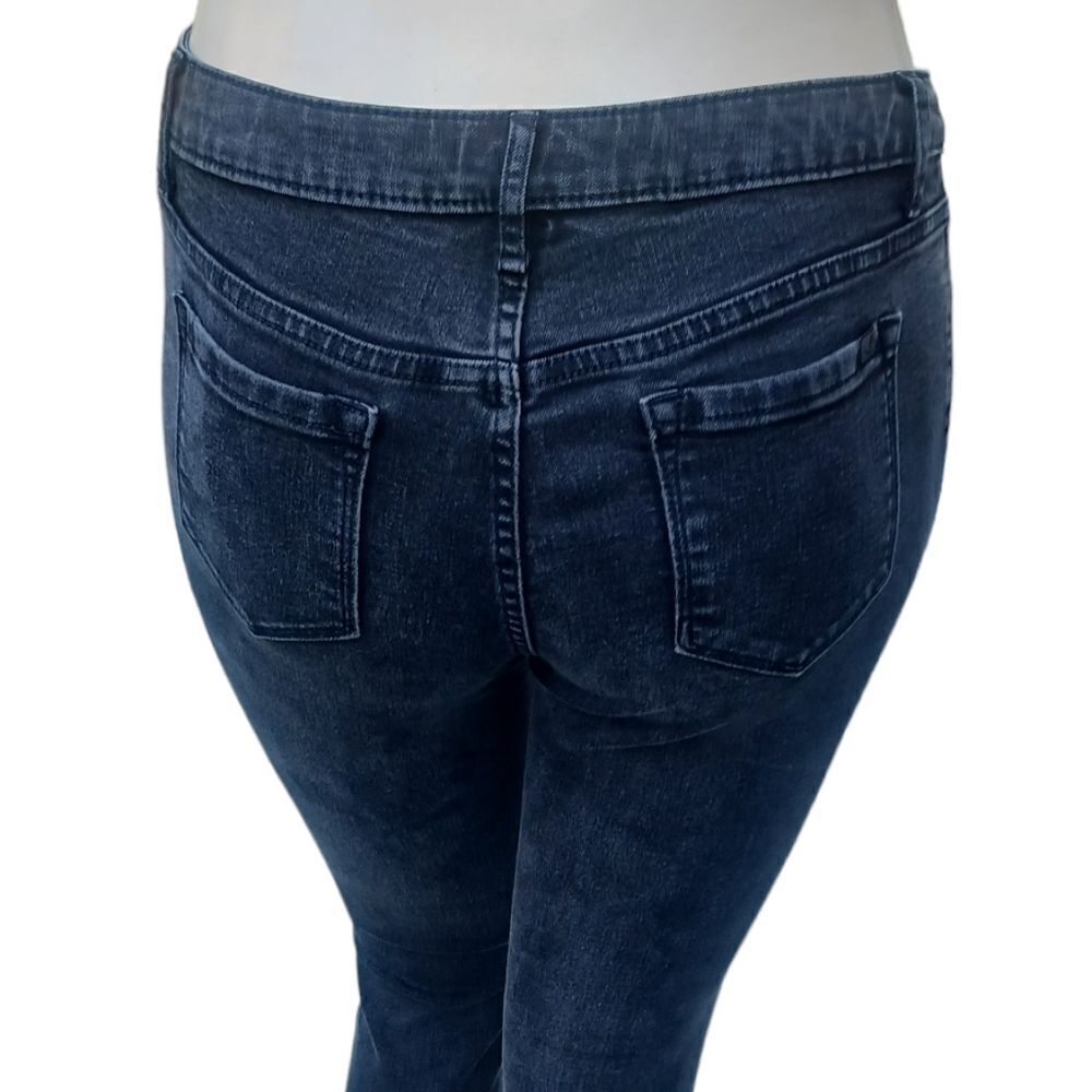 7004634.......Simply Vera Skinny Jeans Size 12R