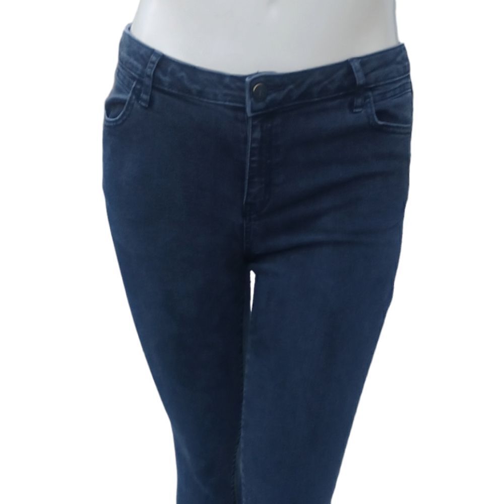 7004634.......Simply Vera Skinny Jeans Size 12R