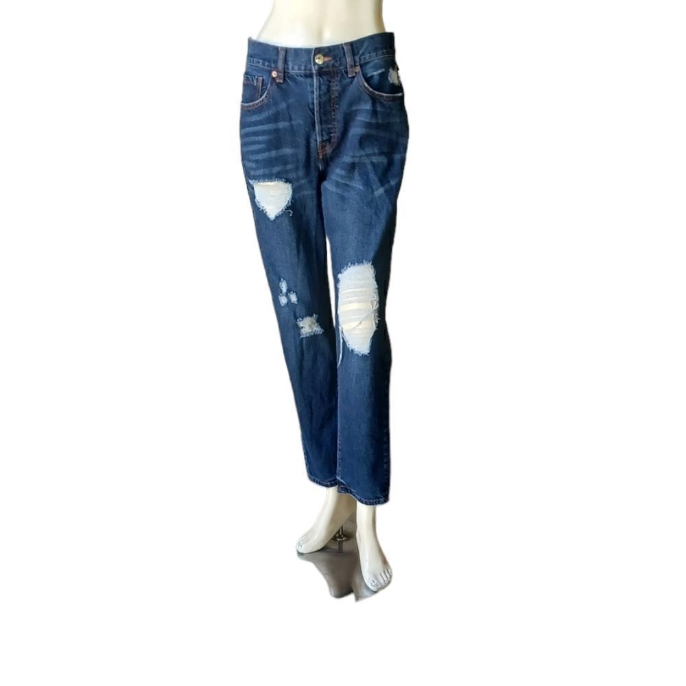 Sku#7004017....Forever21 Straight leg Jeans Size 28