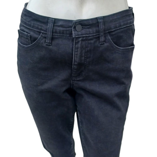 1107....Universal Thread Mid-Rise Skinny Jeans Size 6/28R,  9" Rise