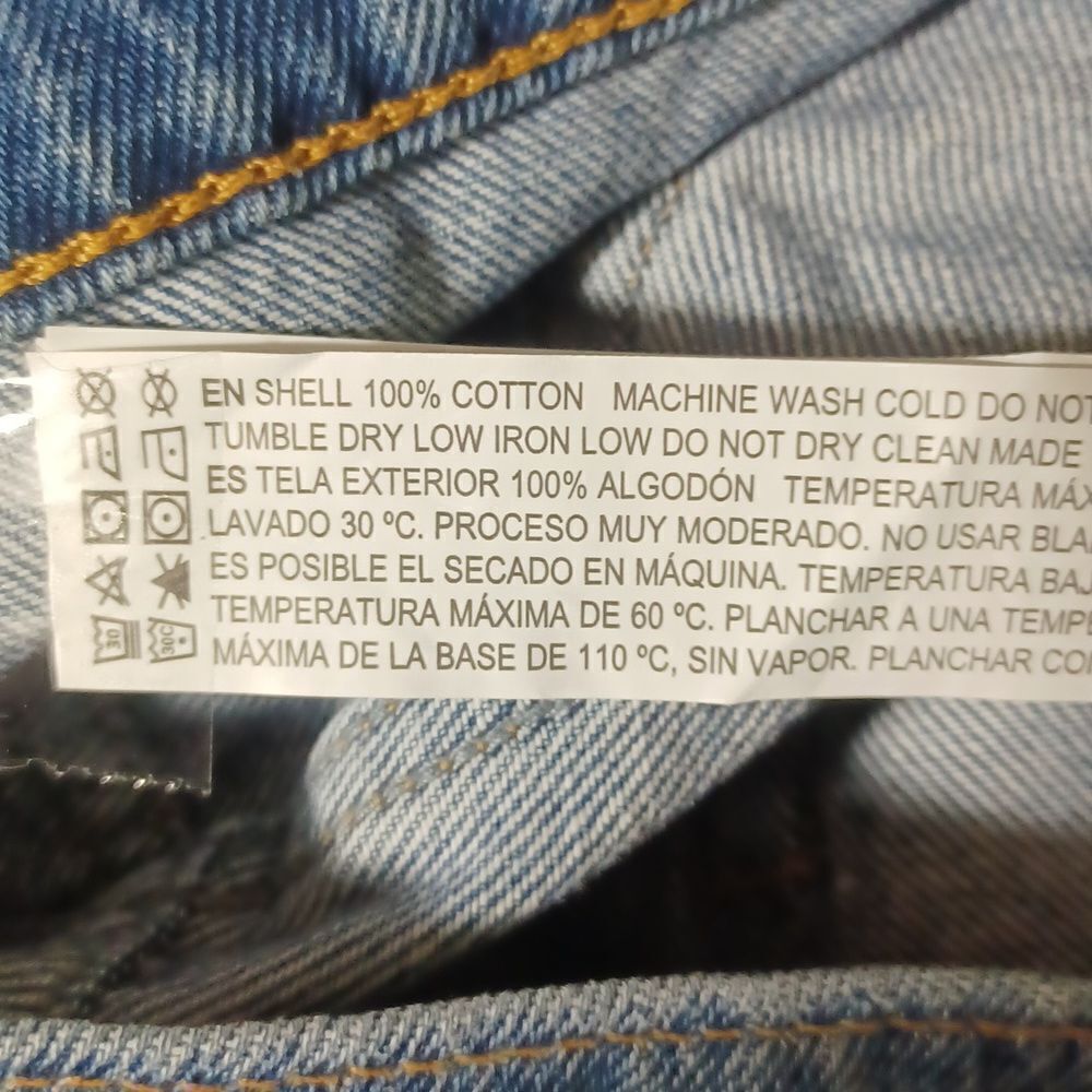67603...Forever21 Jean Shorts Size 30