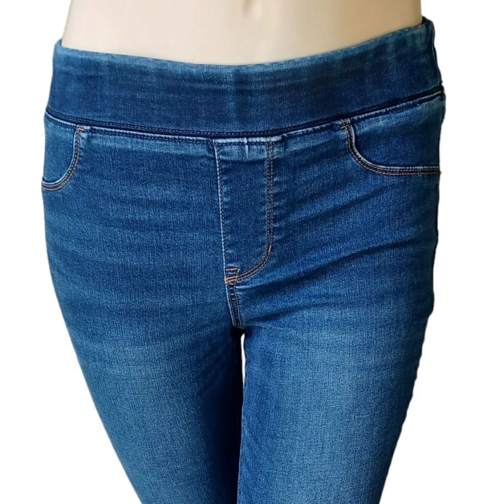 698139...Old Navy Pull-On Jeggings Size 12, W32" 28"Inseam 10"Rise