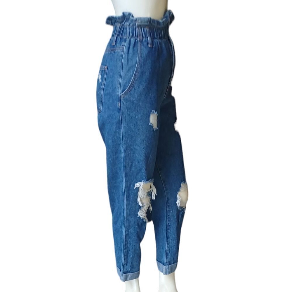 67573...Forever21 Straight leg Jeans Size 24