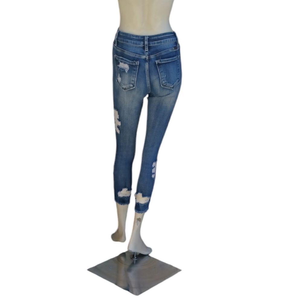 412618....Kancan Skinny Jeans Size 25, W24" 23"Inseam  8"Rise