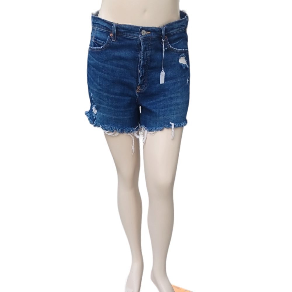 67623.....Old Navy Jean Shorts Size 14, W34" 3"Inseam 12"Rise