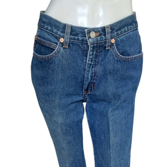 8101...Guess Bootleg Jeans Size 28, 29" Inseam 8" Rise