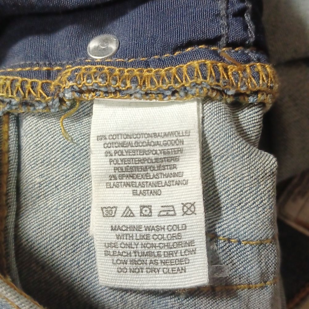 546117...Free People Skinny Jeans Size W28