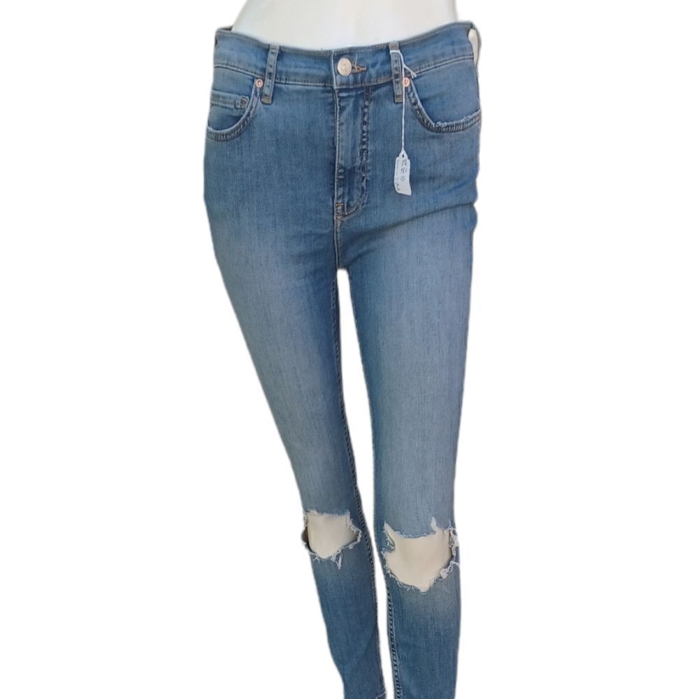 546117...Free People Skinny Jeans Size W28