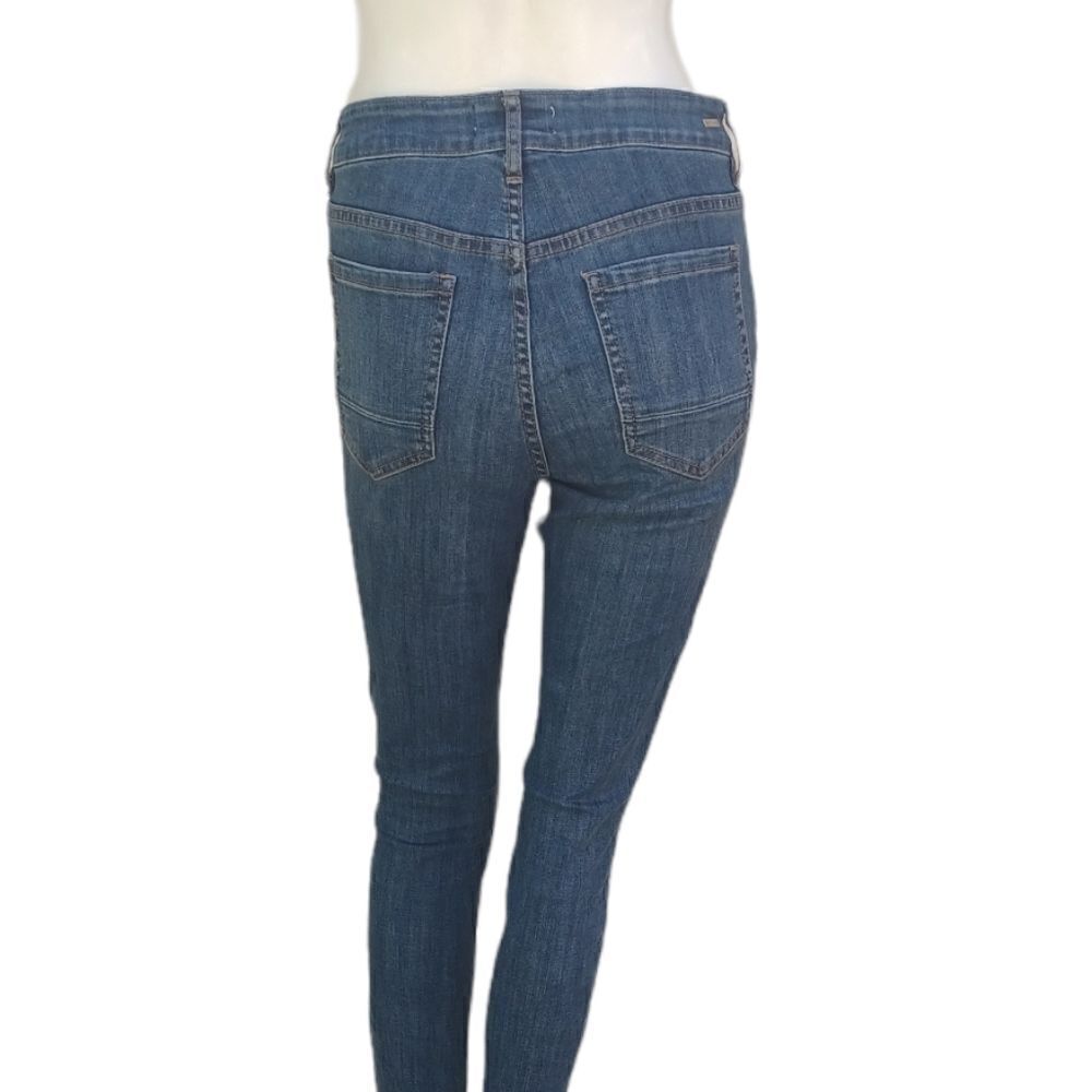 547117....Kendall Kylie Skinny Jeans Size 27, 29"W, 28" Inseam
