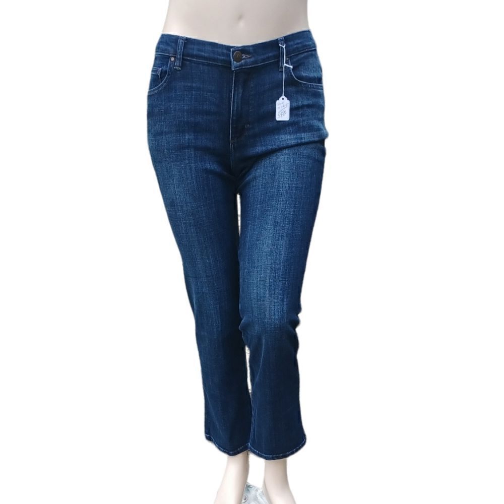 548017.....Lee Straight leg Jeans Size 12 Short, W35" 27" Inseam 9 1/2"Rise