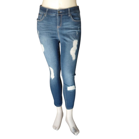 90011....Torrid Premium Skinny Jeans Size 34" Waist, 25" Inseam, 10" Rise