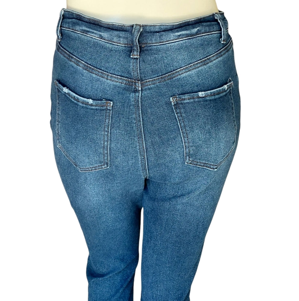 90014...NOBO High Rise Skinny Jeans Size 17, 32" Waist 23" Inseam, 12" Rise