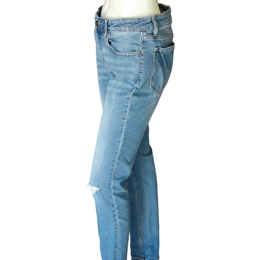 90015...Vigoss Thompson Tomboy Straight Leg Jeans Size 29, 8" Rise