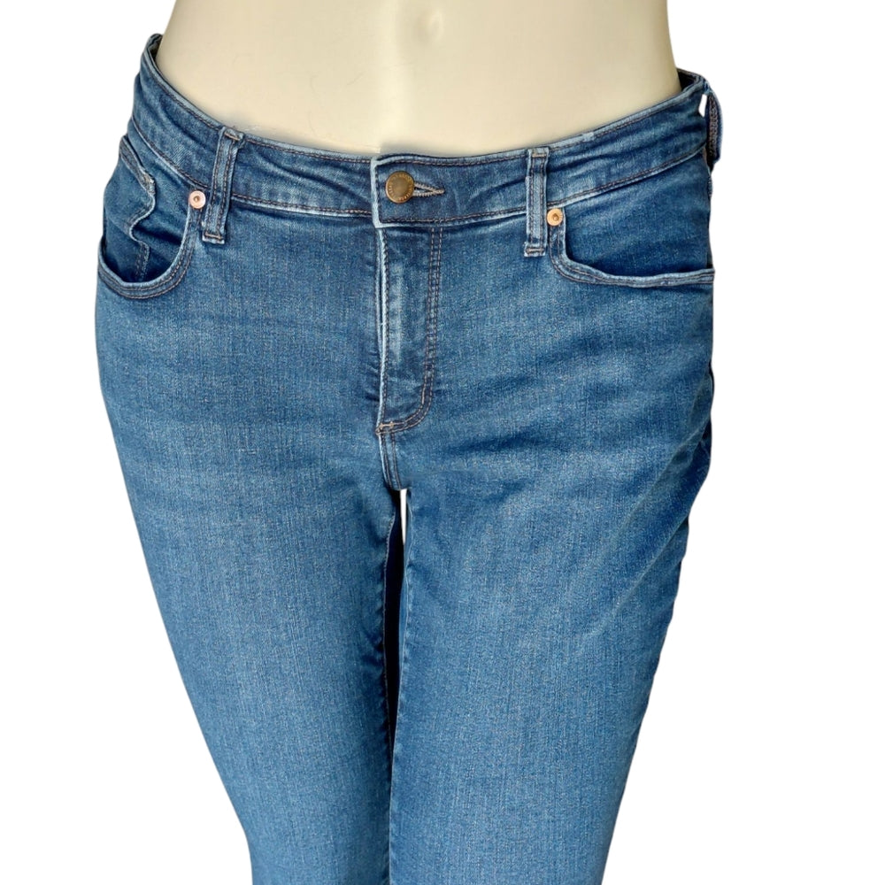 90017....Universal Thread Skinny Jeans Size 14/32S