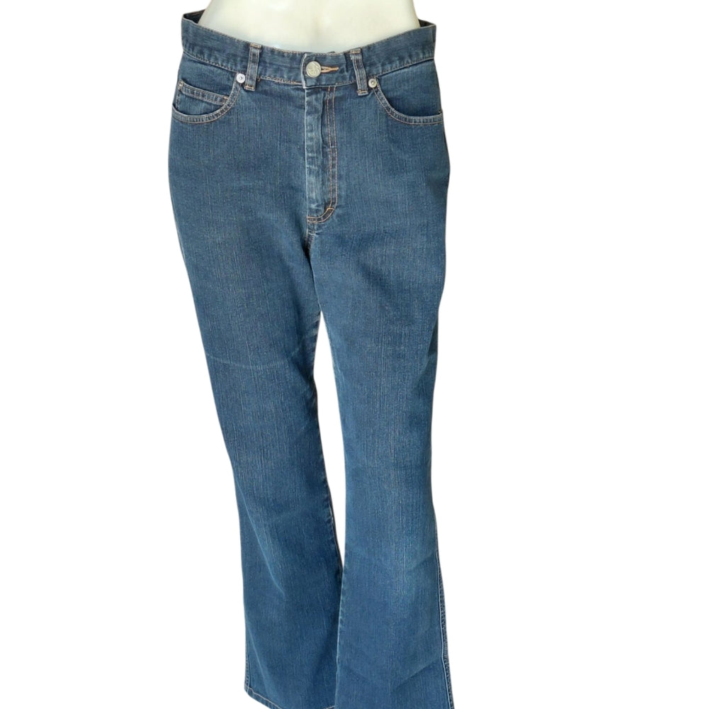 108011..Women's Calvin Klein Bootcut Jeans Size 8, 28" Waist 27" Inseam 10" Rise