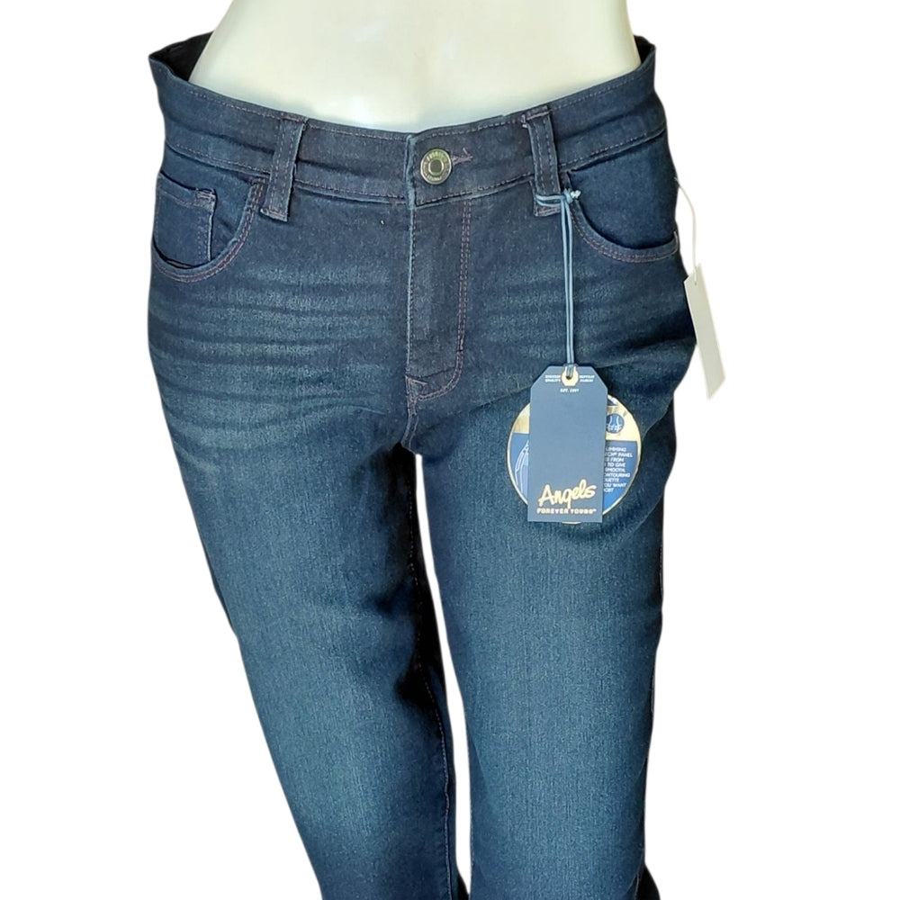 7001917.....Angels Crop Jeans Size 6, 28" Waist 18" Inseam 9" Rise
