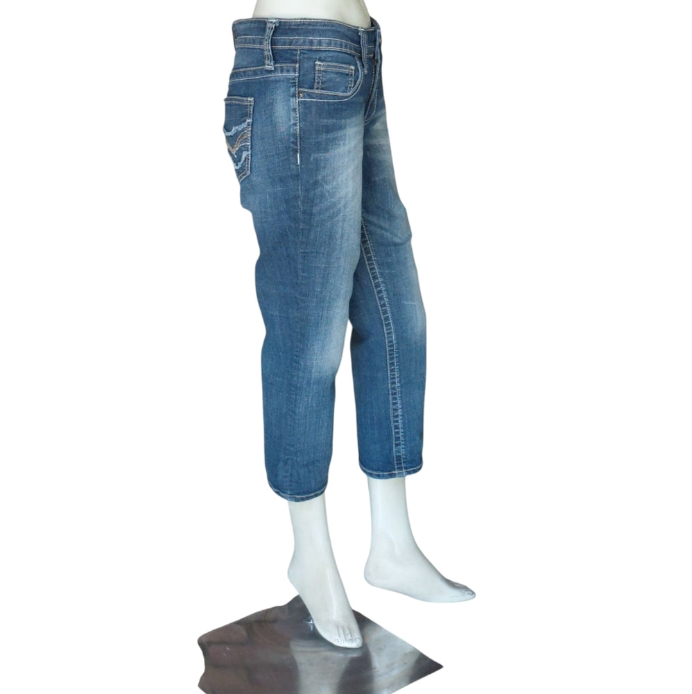 629714...a.n.a. Crop Jeans Size 6, 28" Waist  22" Inseam 8" Rise