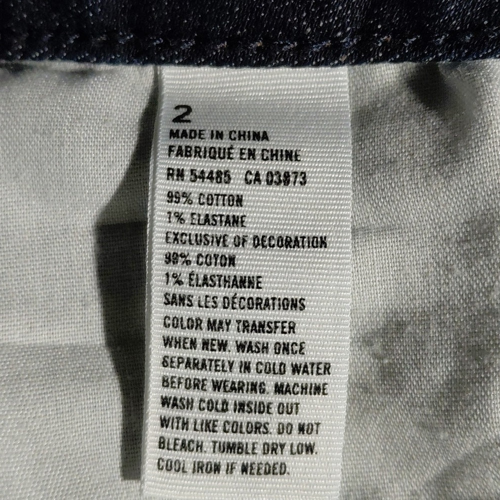 607734...American Eagle Outfitters Short Jeans Size 2, 27" W, 4" Inseam 8" Rise