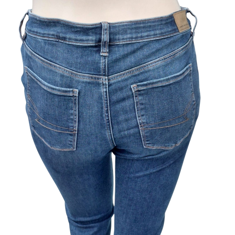 90028..American Eagle Skinny Jeans Size 14, 32"W, 27"Inseam, 10"Rise