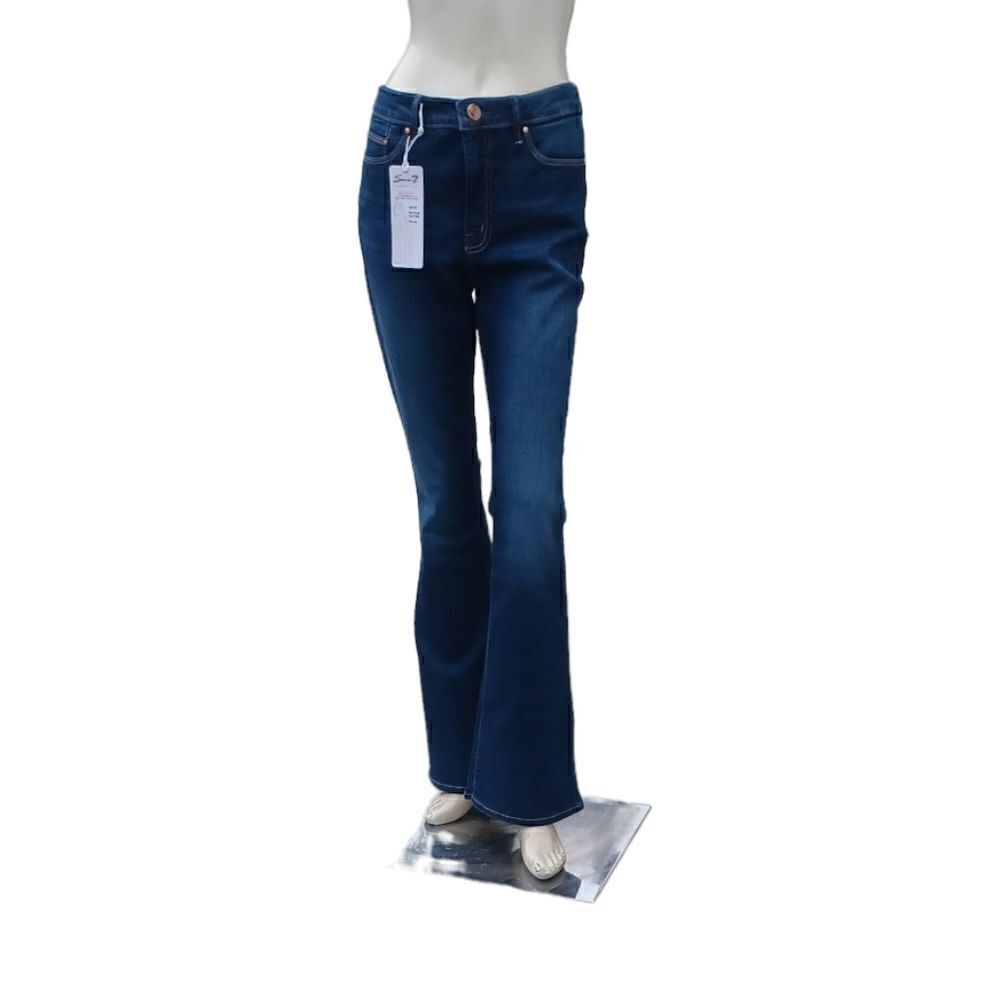 90031...Seven7 Flare Jeans Size 10, W30", 31"Inseam 10"Rise