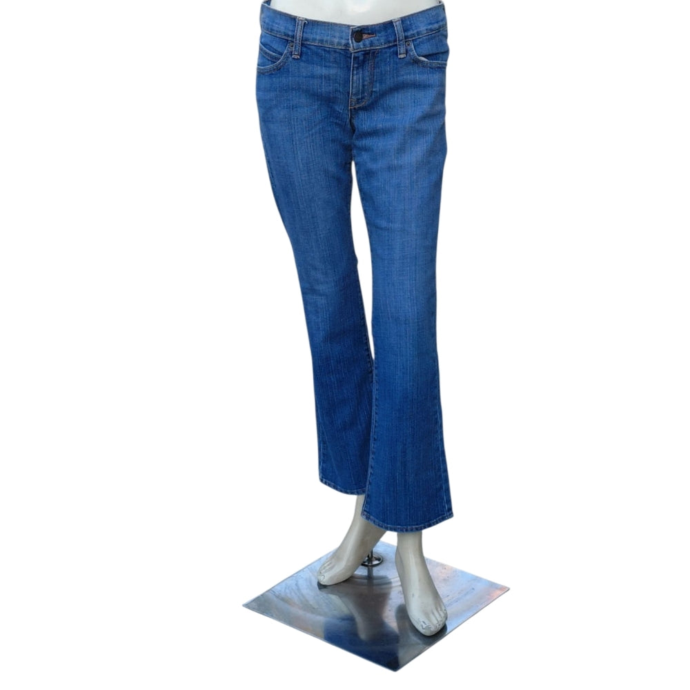 4240...Old Navy Diva Bootcut Jeans Size 4Short, W28" 28"Inseam  7"Rise