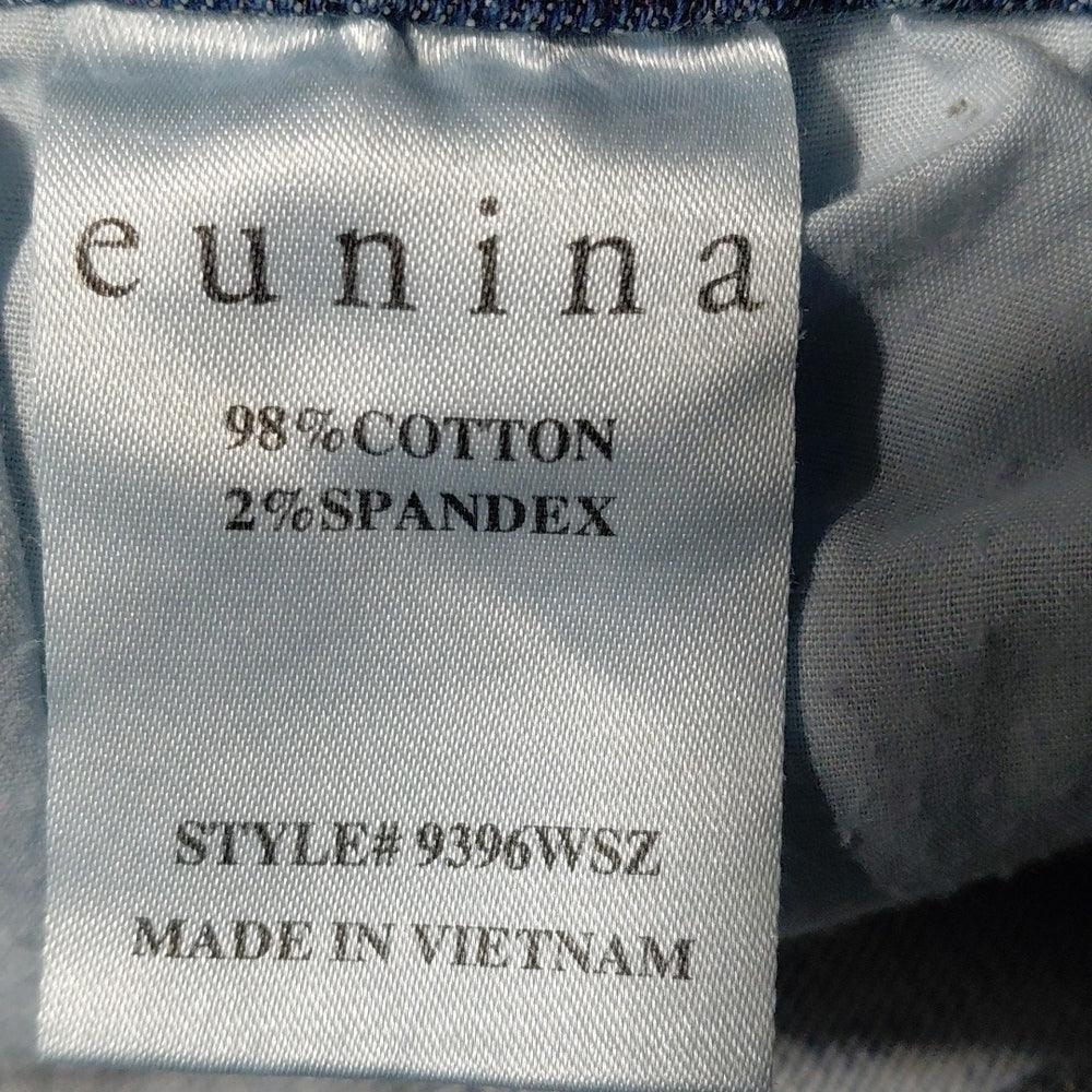 303318.....Eunina Skinny Jeans Size 28, W26" 26"Inseam   9"Rise