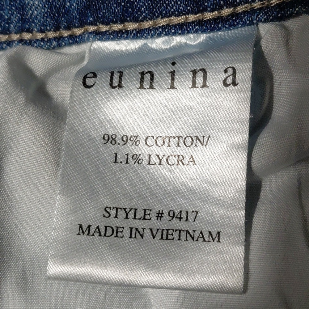 4131...Eunina Skinny Jeans Size 3, W26"Inseam 26"Inseam   8"Rise