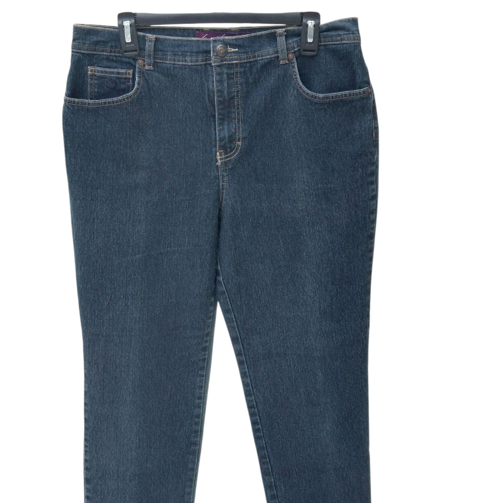 1039...Gloria Vanderbilt Straight Leg Jeans Size 14, W30" 26"Inseam  11"Rise