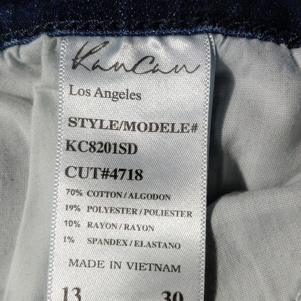 8173....Kancan Skinny Jeans Size 13 30, 25"Inseam 8"Rise,