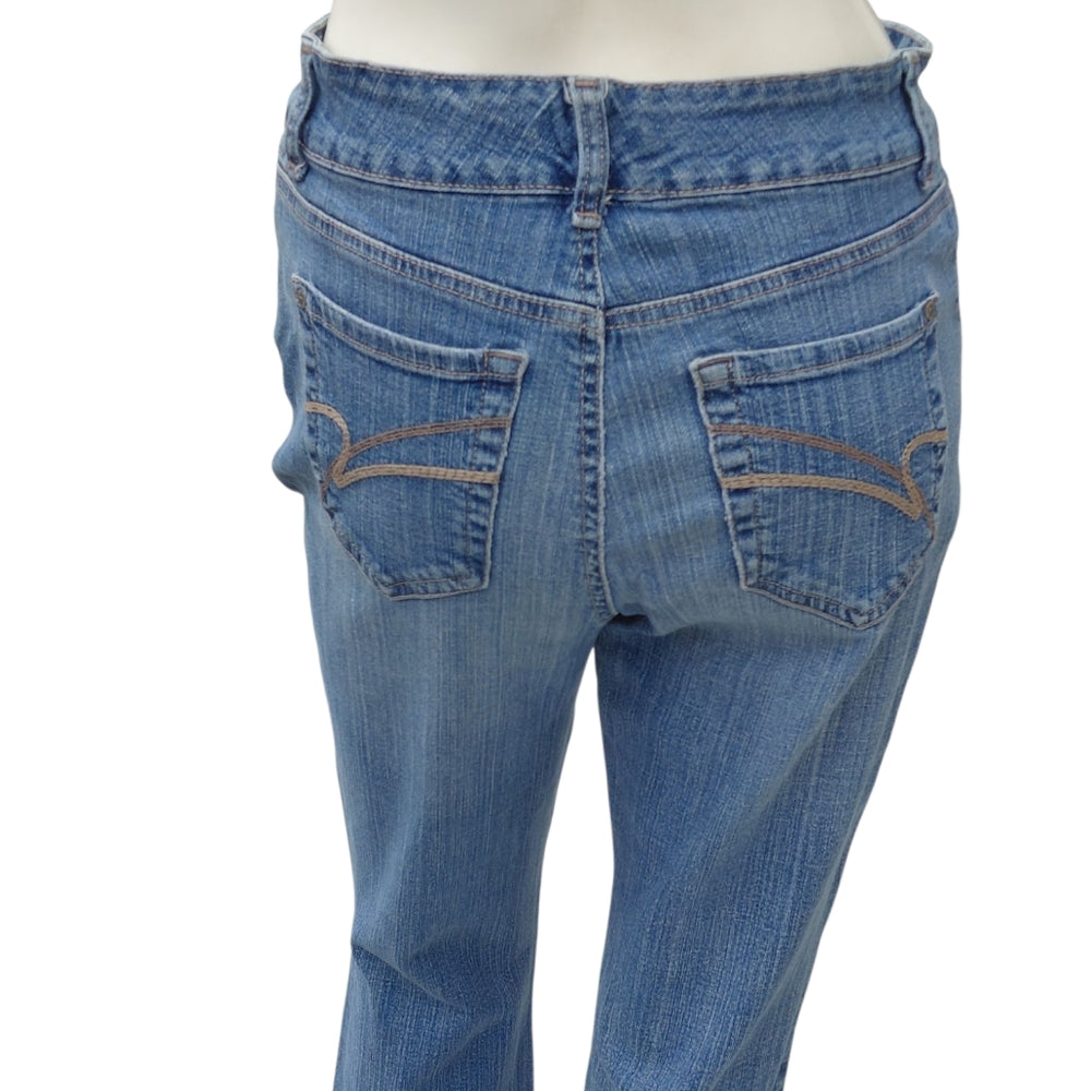 447510....Nine West Bootcut Jeans Size 6/27, 10"Rise