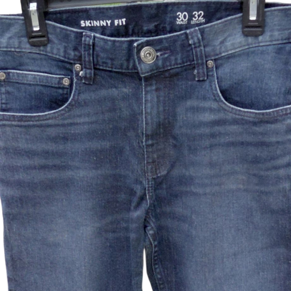 67545.....INC Skinny Jeans Size 30W 32L, 9"Rise